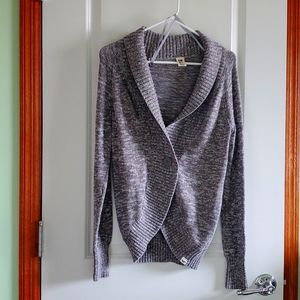 Women's sweater